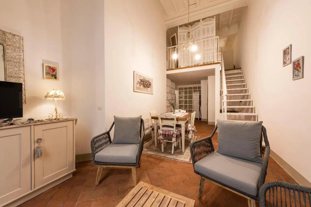 Apartment Toscanella Romantic By Mmega Florence