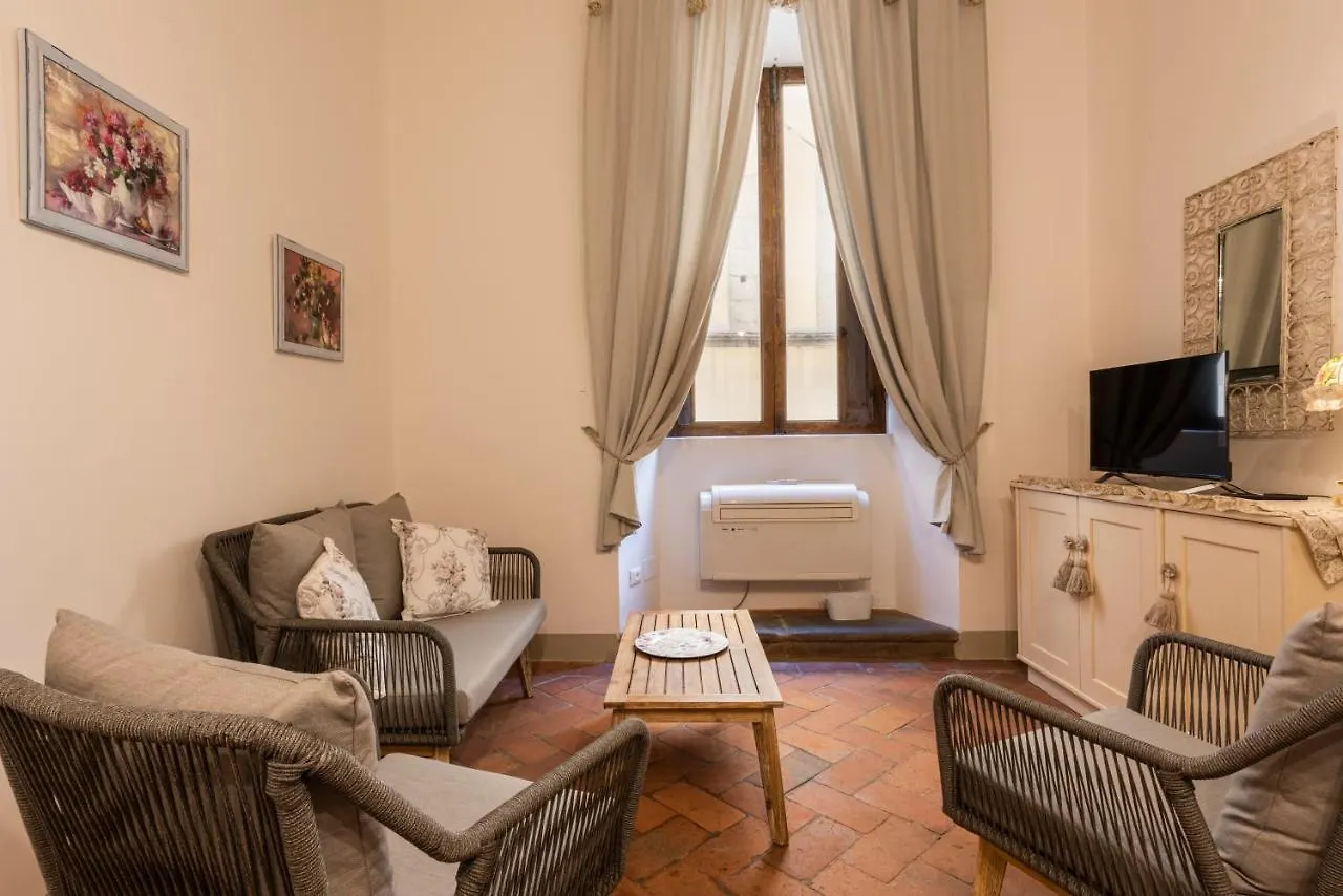 Toscanella Romantic By Mmega Florence